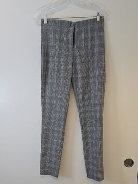 Violets & Roses Cropped Plaid Pants
